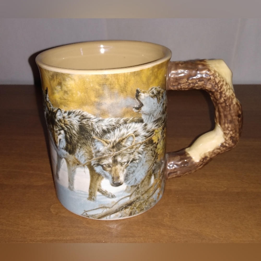 Wild Wings 8955712071 Wolves Sculpted Mug Body Language 16 Oz Lee Kromschroeder